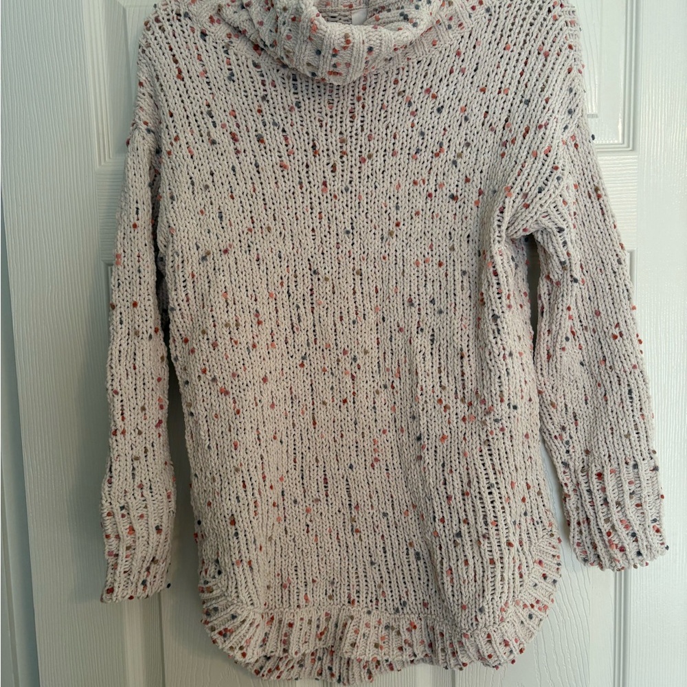 Jessica Simpson Cream Speckled Turtleneck Sweater
